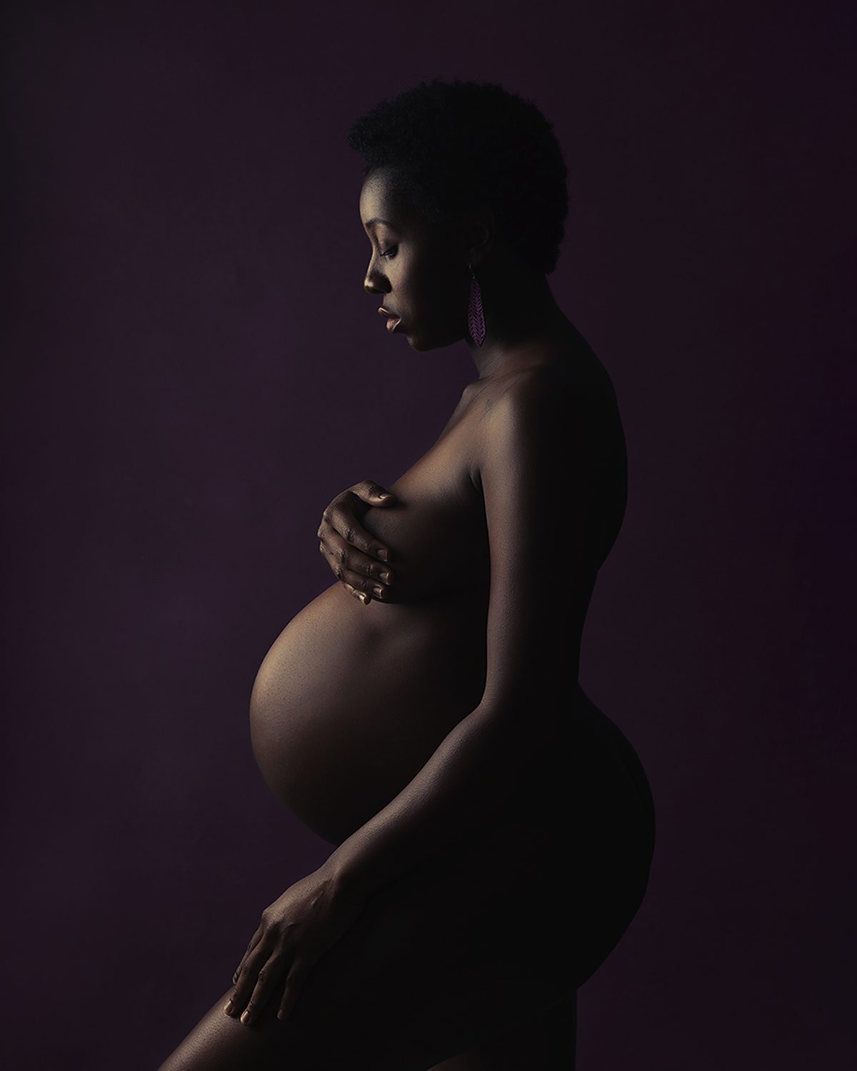 Professional-photography-maternity-studio-portrait in Lakeland, Florida: beautiful pregnant woman