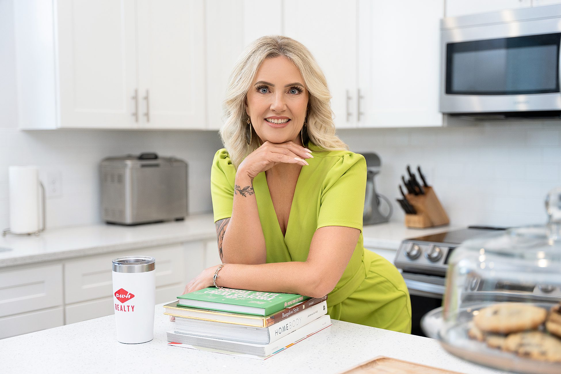 Professional-Portrait-Photography: Personal Branding-Session in Top-Studio, Lakeland, Central Florida, Realtor