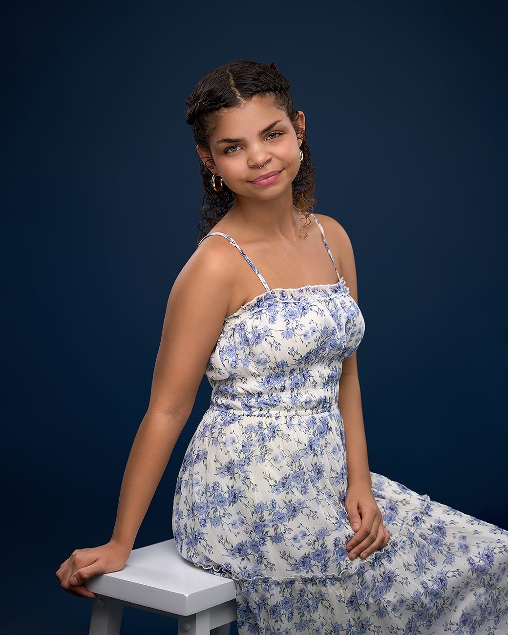 Professional-Portrait-Photography: Senior-Photos-Graduation-Session in Top-Studio, High School, Lakeland, Central Florida